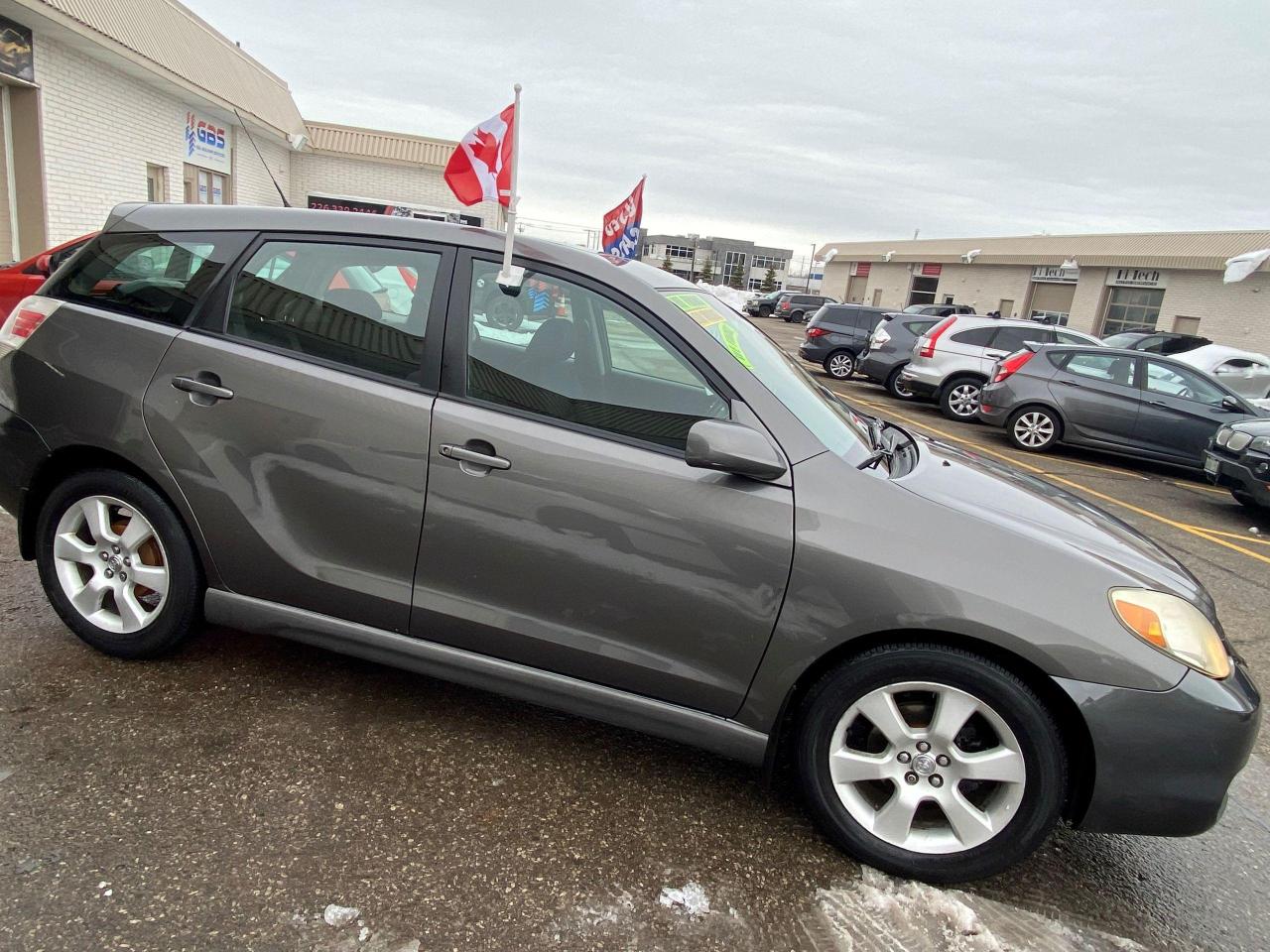 2005 Toyota Matrix XR - Photo #8