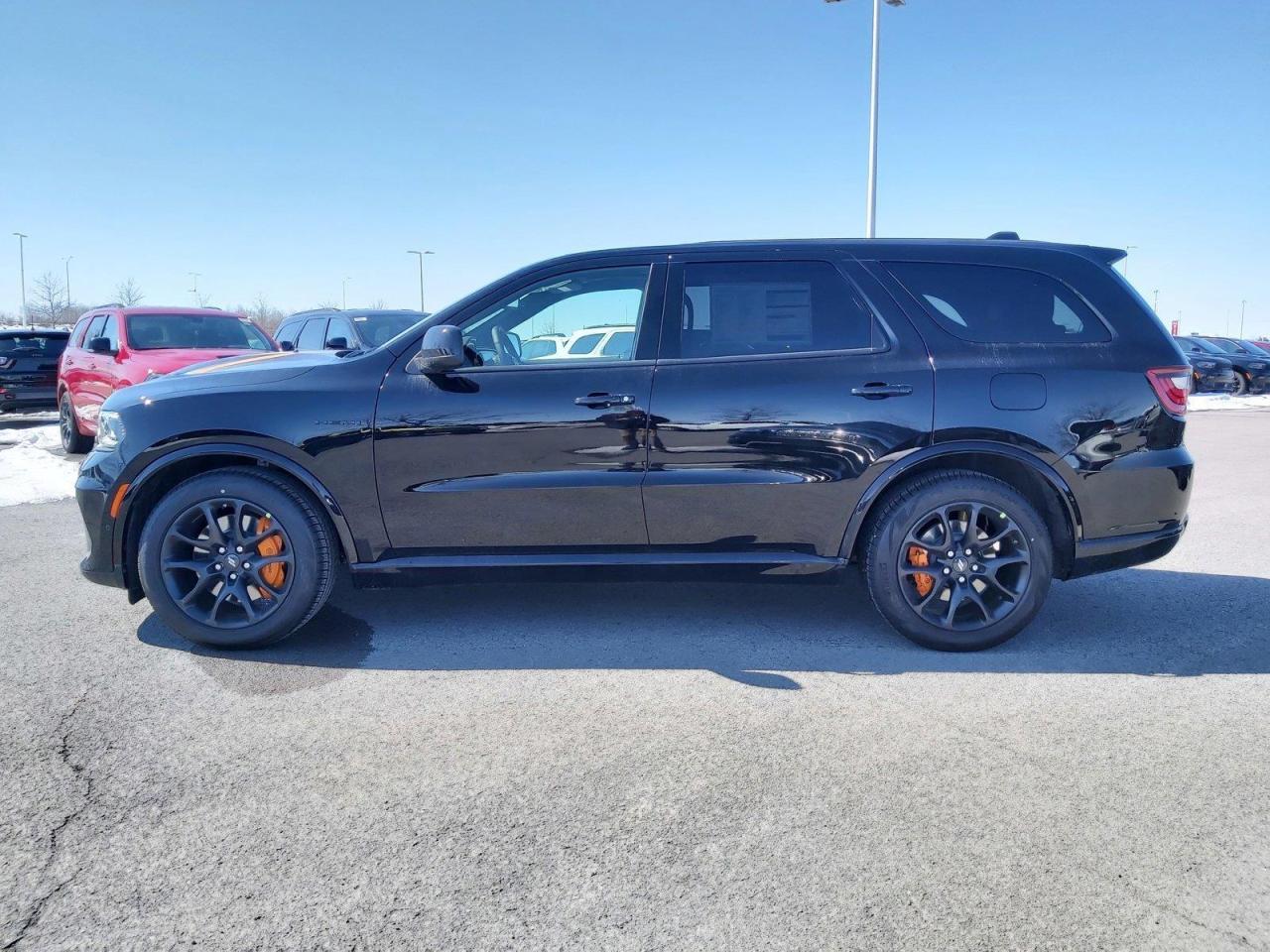 2023 Dodge Durango R/T Photo4
