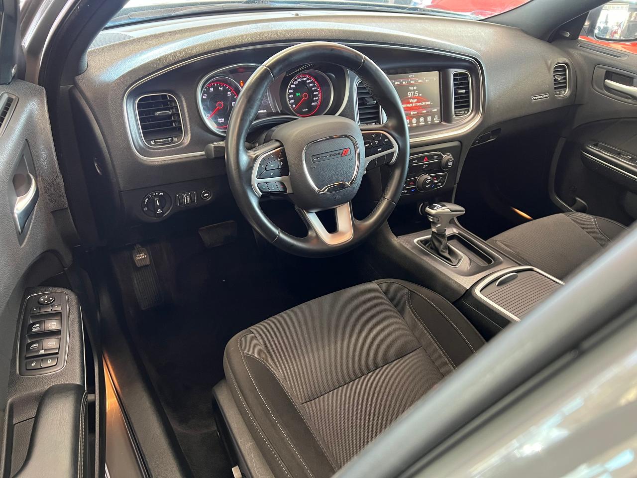 2017 Dodge Charger SXT AWD+Heated Seats+Remote Start+Clean Carfax Photo74