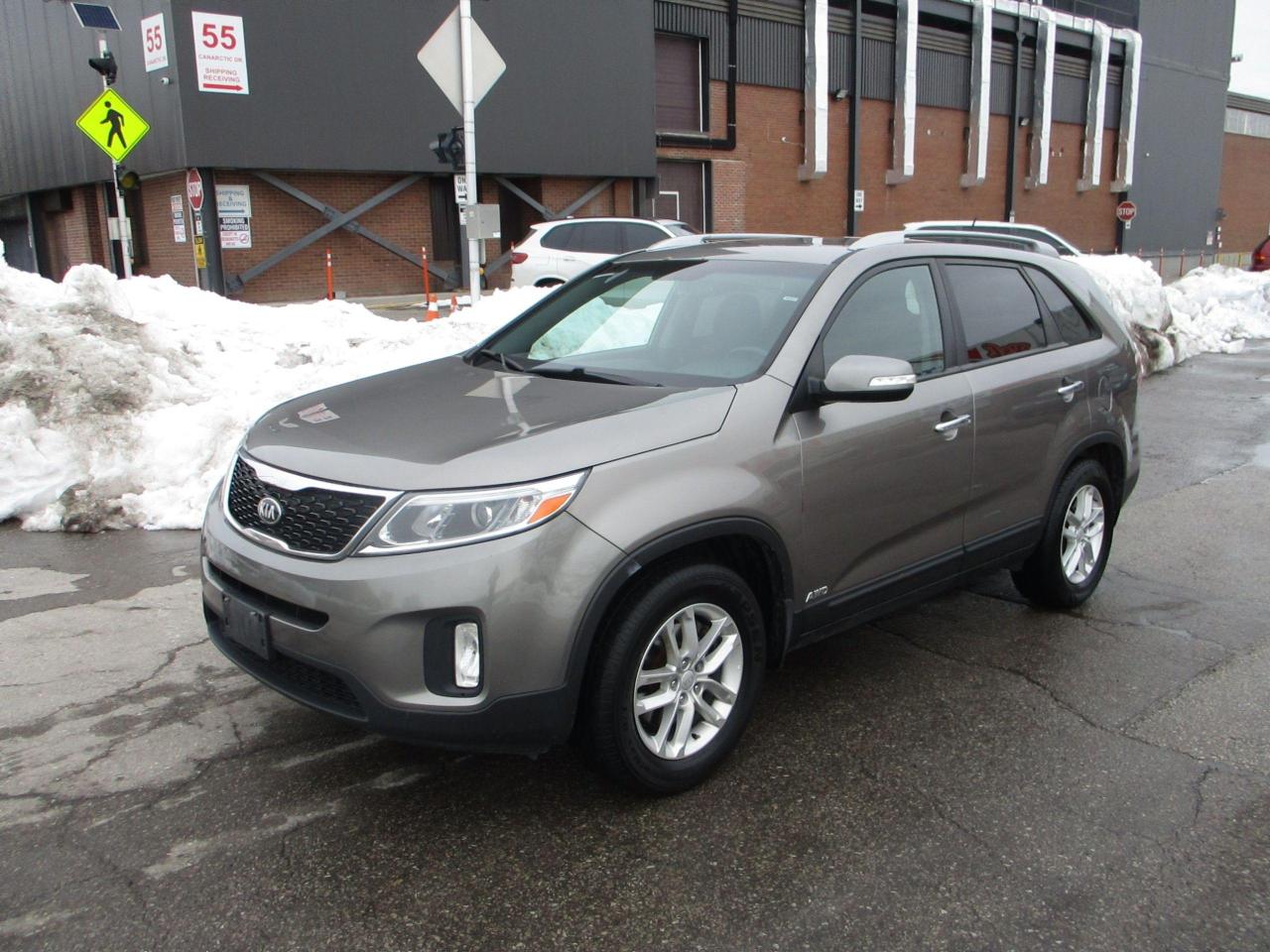 Used 2015 Kia Sorento LX ~ AWD ~ 7 PASSENGER ~ BLUETOOTH ~ PUSH START for sale in Toronto, ON