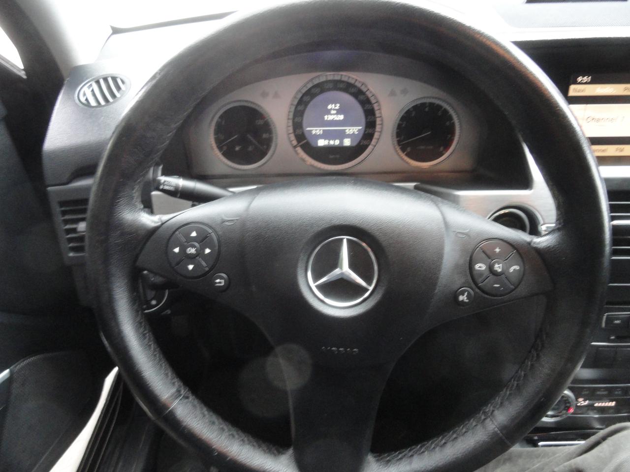 2010 Mercedes-Benz GLK350 4 MATIC -  DOC FEE ONLY $195.00 - Photo #18