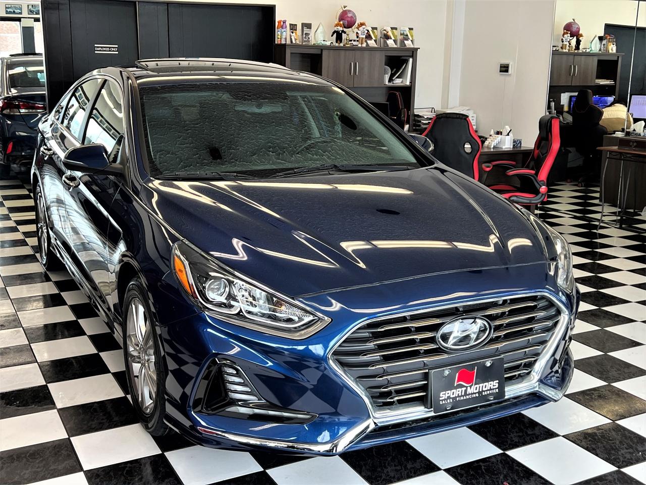 2018 Hyundai Sonata Sport+Roof+Leather+New Tires & Brakes+CLEAN CARFAX - Photo #5