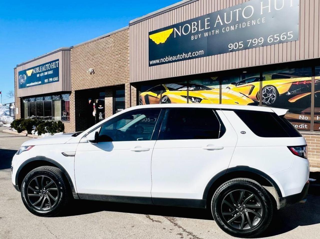 2019 Land Rover Discovery Sport SE Photo2