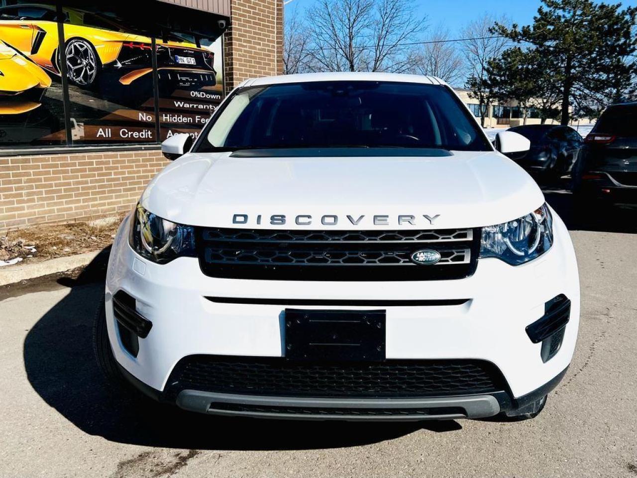 2019 Land Rover Discovery Sport SE Photo4