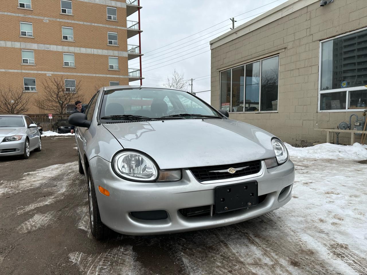 2002 Chrysler Neon LE
