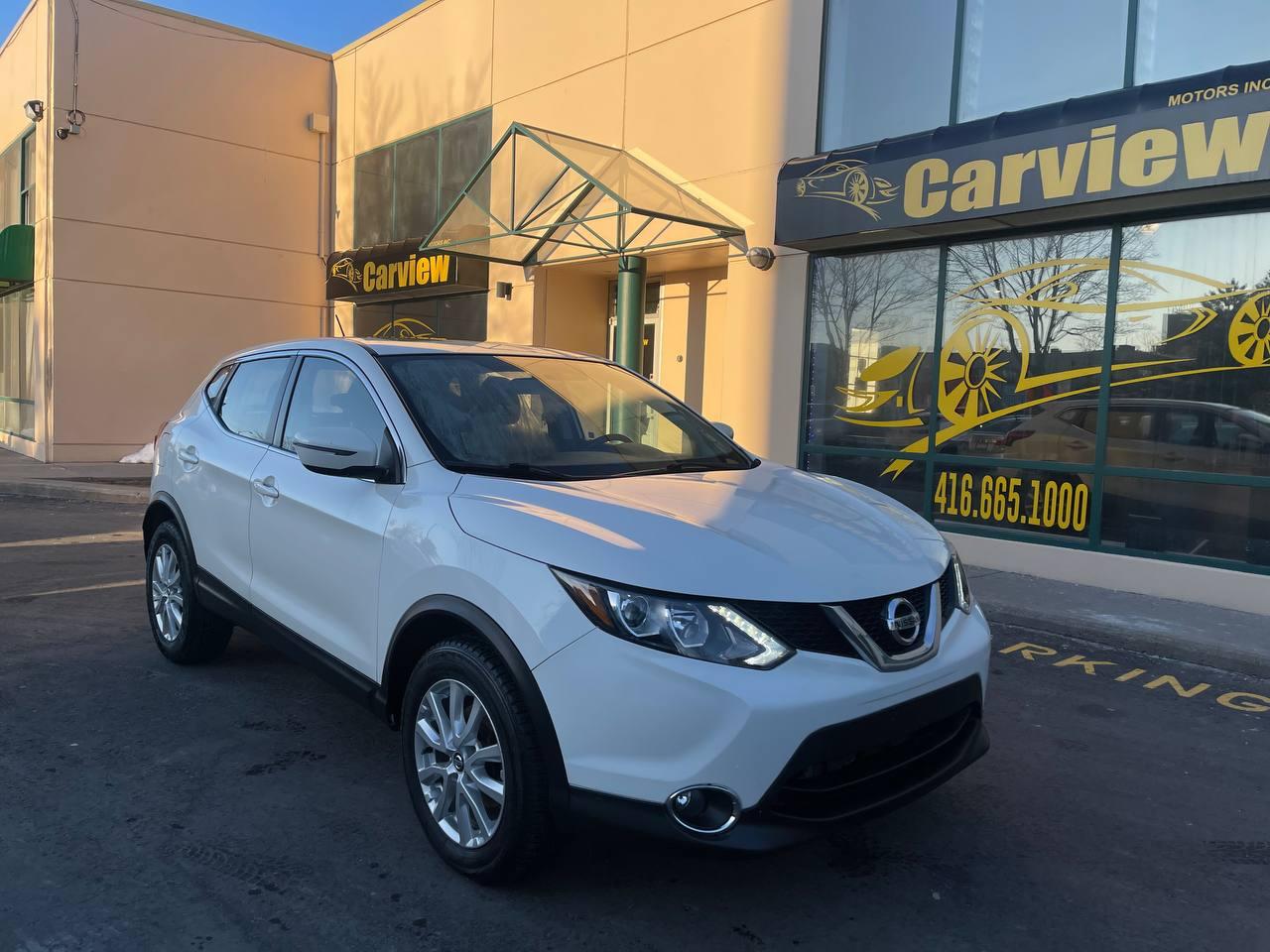 2017 Nissan Qashqai  - Photo #1