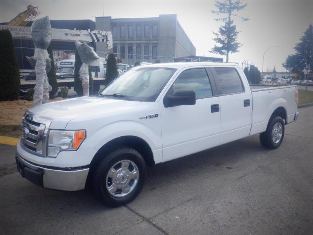 Used 2009 Ford F-150 XLT SuperCrew 5.5-ft. Bed 2WD for sale in Burnaby, BC