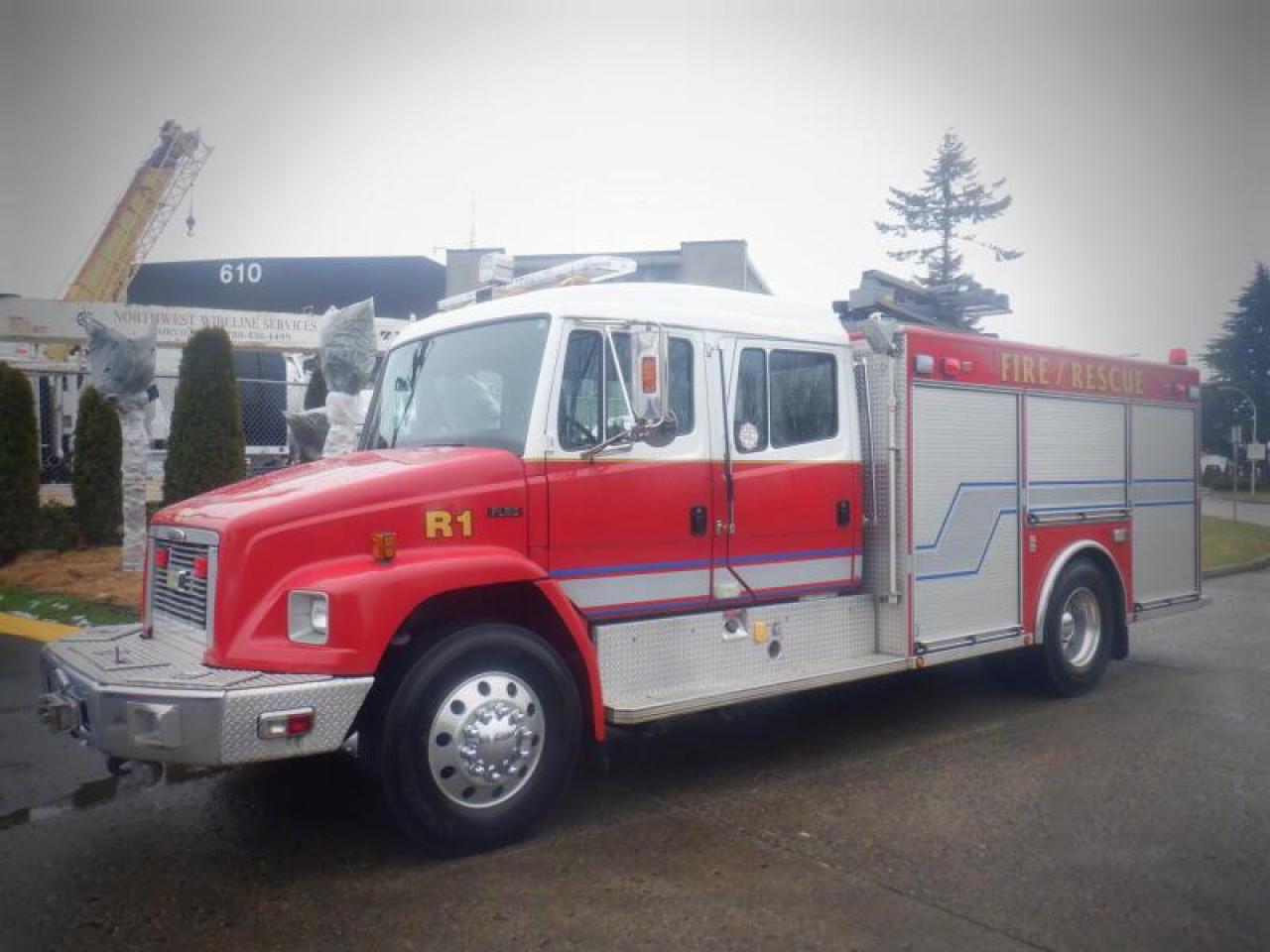 Used 2000 Freightliner FL80 Ex Fire Rescue Truck Diesel Air Brakes for sale in Burnaby, BC