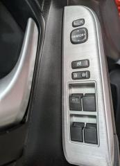 2012 Toyota Camry SE, 3.5L V6 - Photo #10