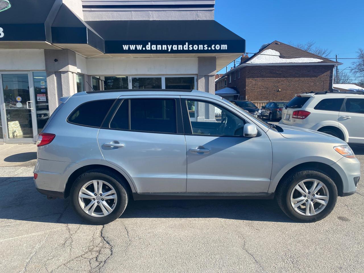 2010 Hyundai Santa Fe GL AS-IS