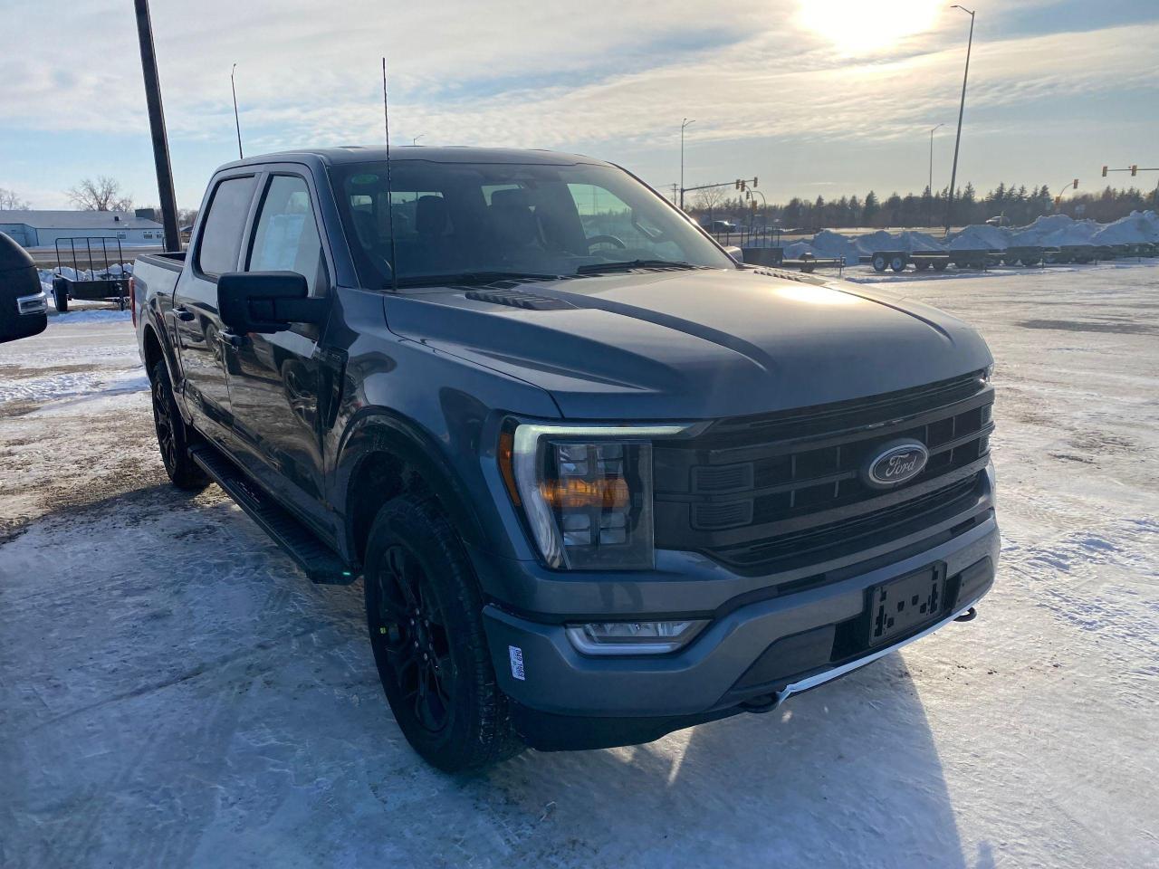 New 2023 Ford F-150 XLT 4WD SUPERCREW 5.5' BOX for sale in Elie, MB