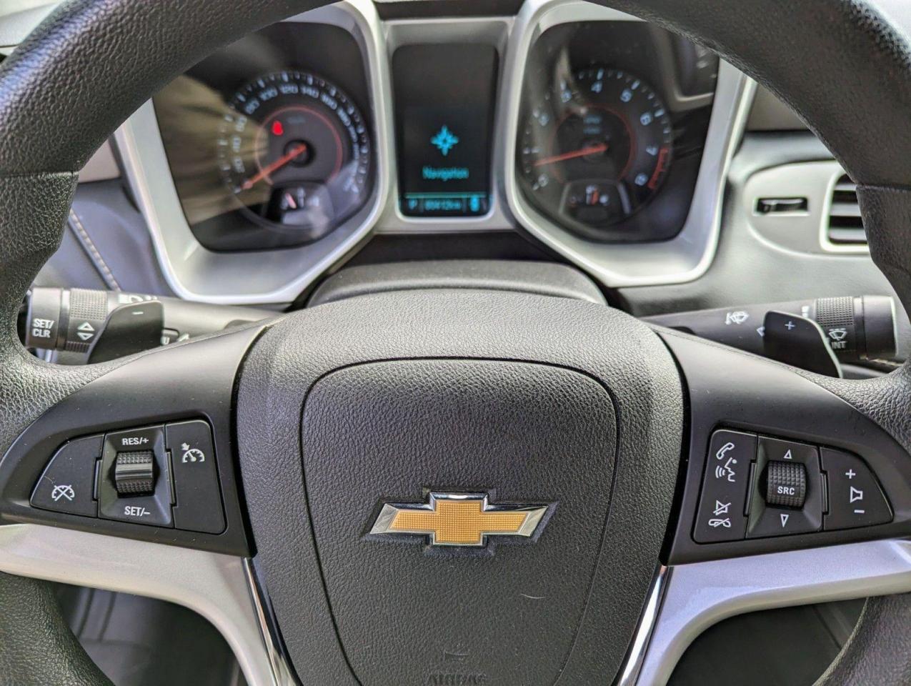 2015 Chevrolet Camaro 2LS, Low Km, V6 Auto - Photo #17