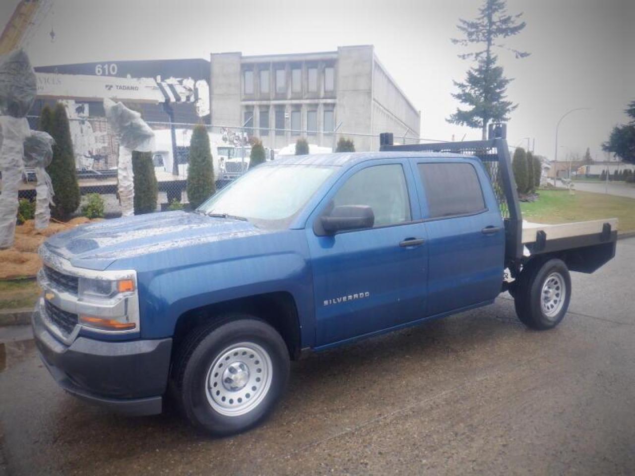 Used 2018 Chevrolet Silverado 1500 Crew Cab 6.5 Foot Flat Deck 2WD for sale in Burnaby, BC