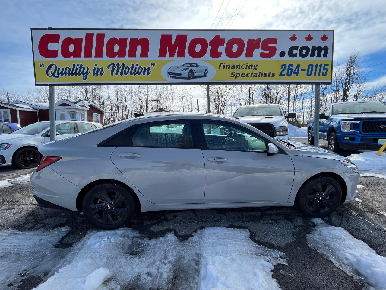 2021 Hyundai Elantra Essential With Low KMS! - Photo #1
