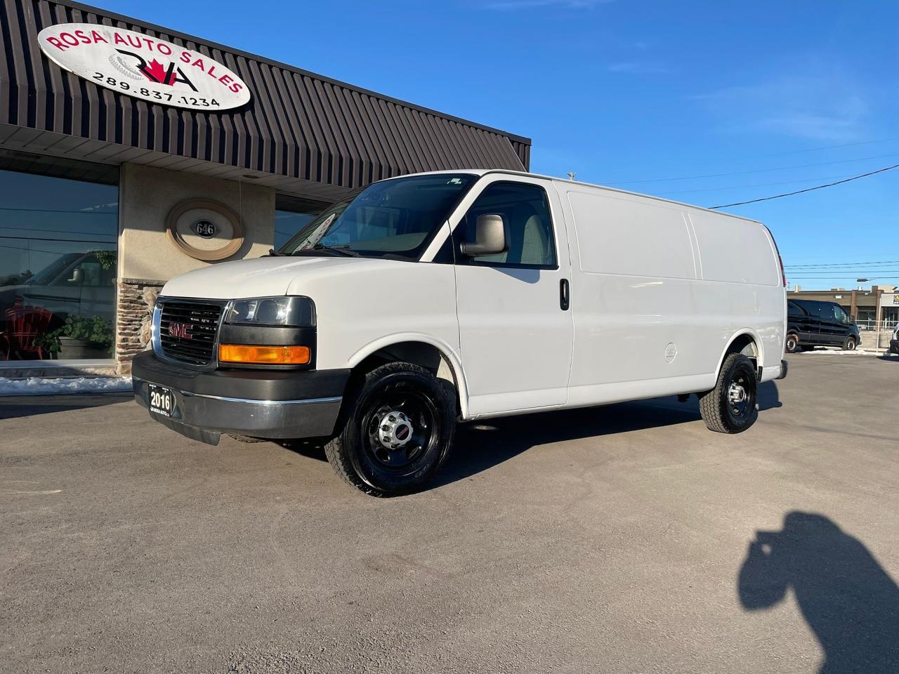 2016 GMC Savana EXTENDED 2500 155" LOW KM NO ACCIDNET SAFETY