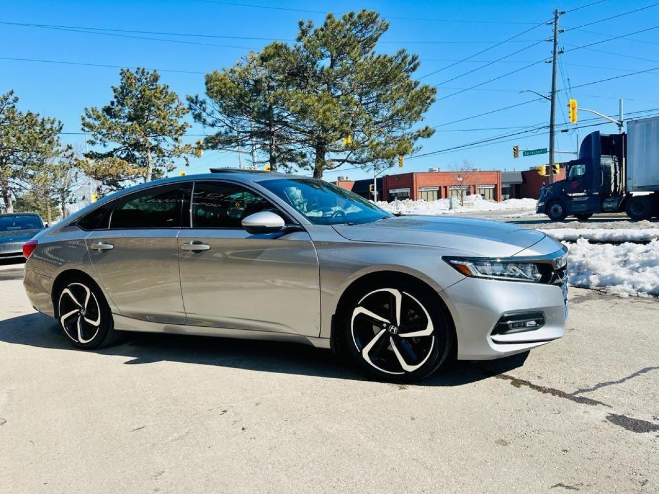 2019 Honda Accord Sport Photo3