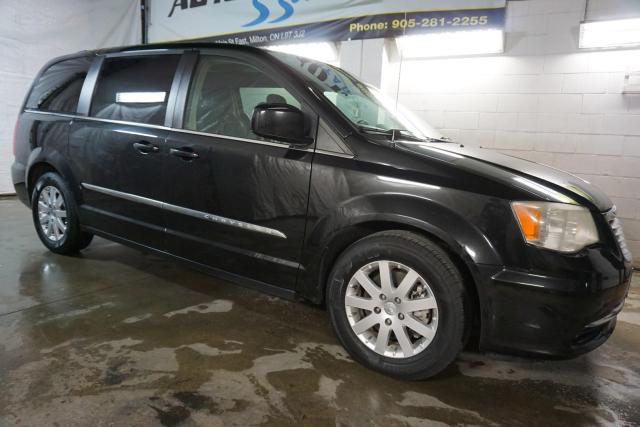 2014 Chrysler Town & Country TOURING 3.6L *SERVICE RECORDS* CERTIFIED CAMERA DVD POWER DOORS CRUISE ALLOYS