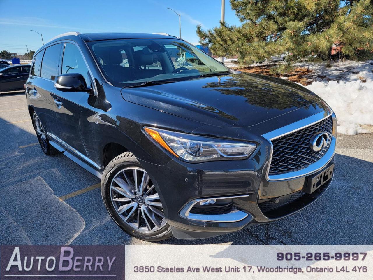 2017 Infiniti QX60 Base AWD - Photo #1