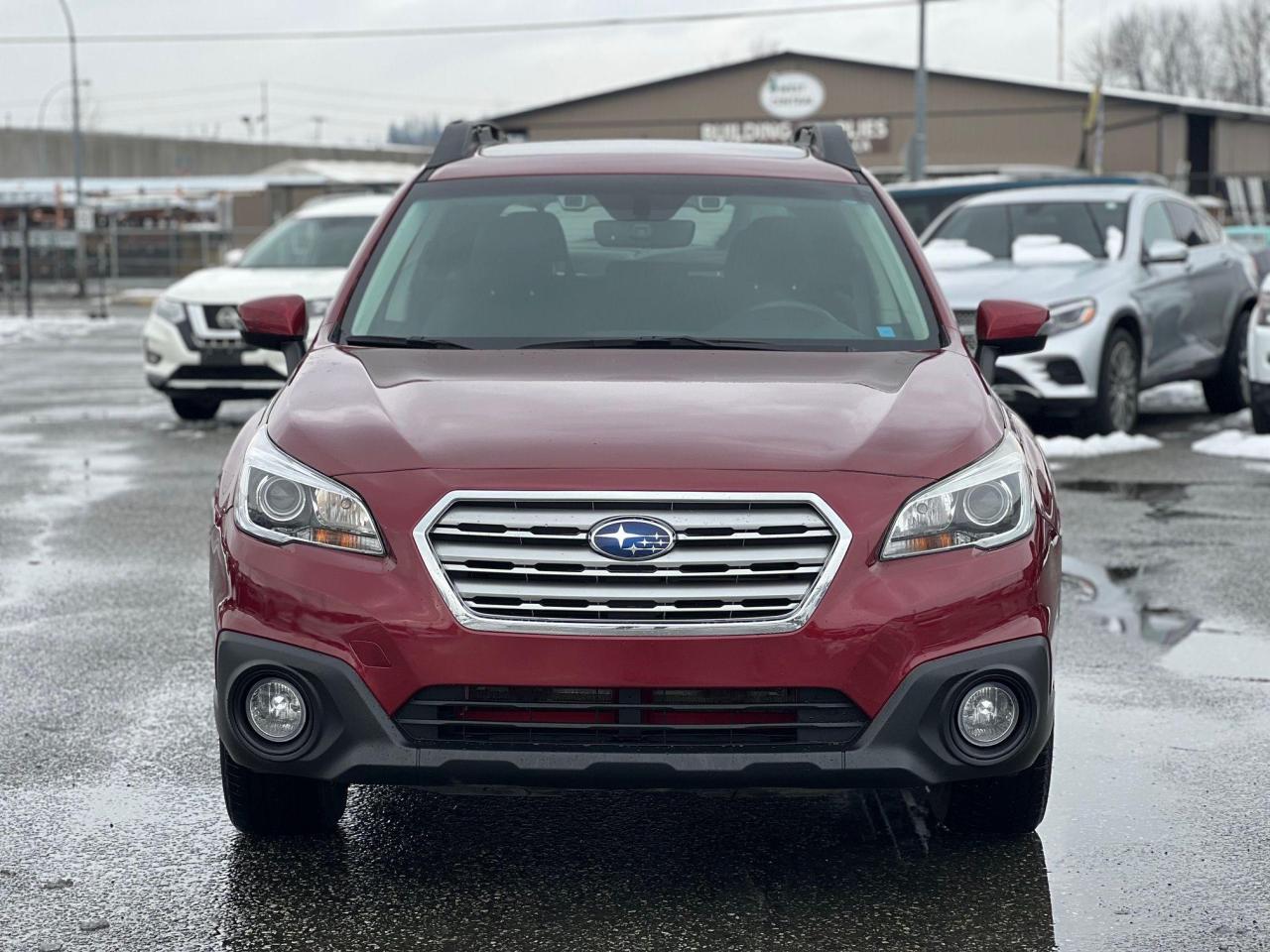 2017 Subaru Outback 5dr Wgn CVT 3.6R Limited w/Tech Pkg - Photo #2
