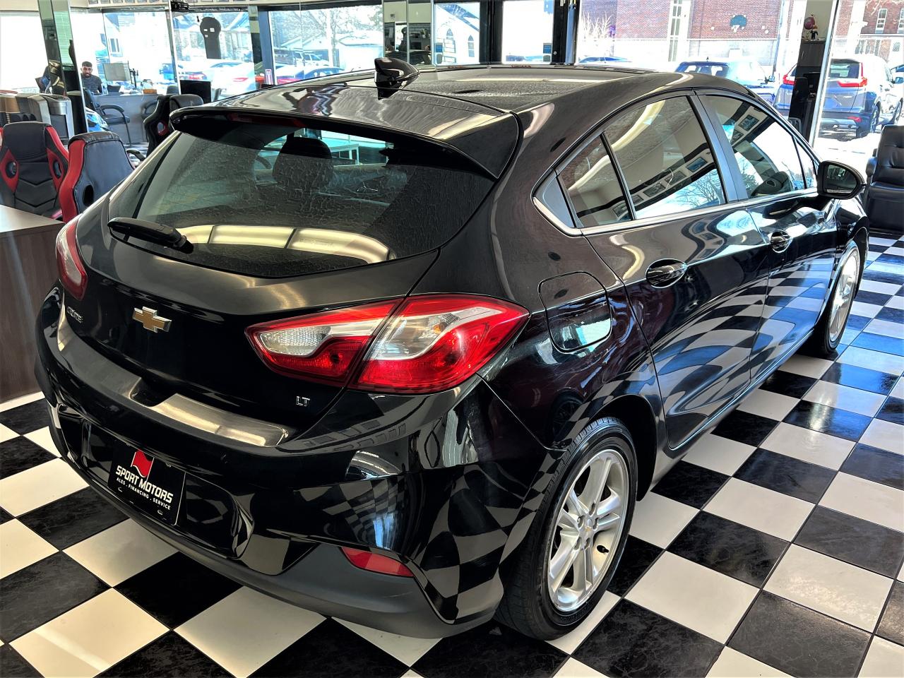 2017 Chevrolet Cruze LT+Camera+ApplePlay+Cruise+Clean Carfax - Photo #4