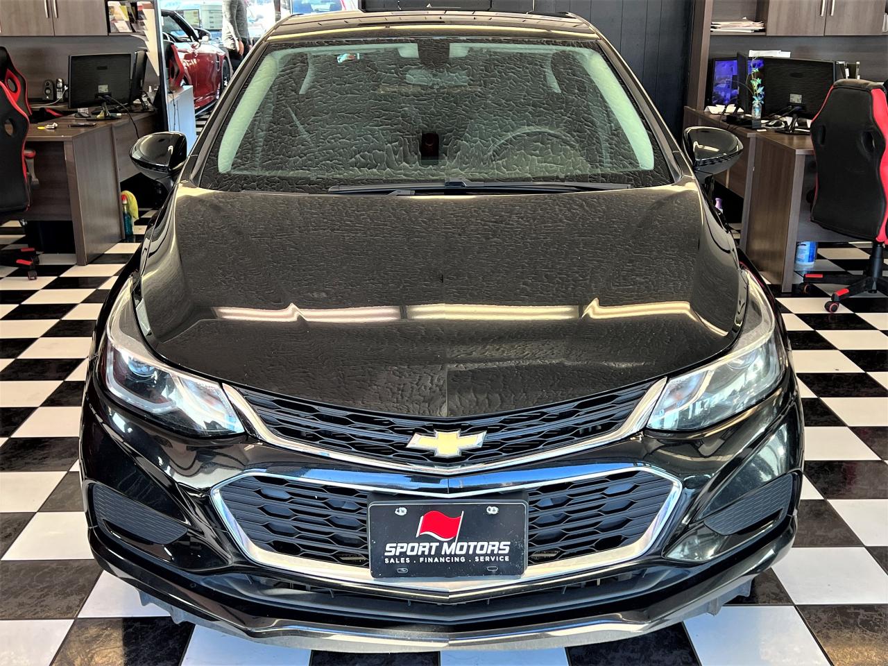 2017 Chevrolet Cruze LT+Camera+ApplePlay+Cruise+Clean Carfax - Photo #6