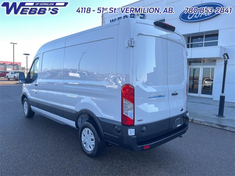 2023 Ford E-Transit Cargo Van BASE Photo5