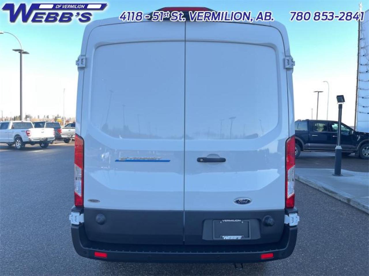 2023 Ford E-Transit Cargo Van BASE Photo5