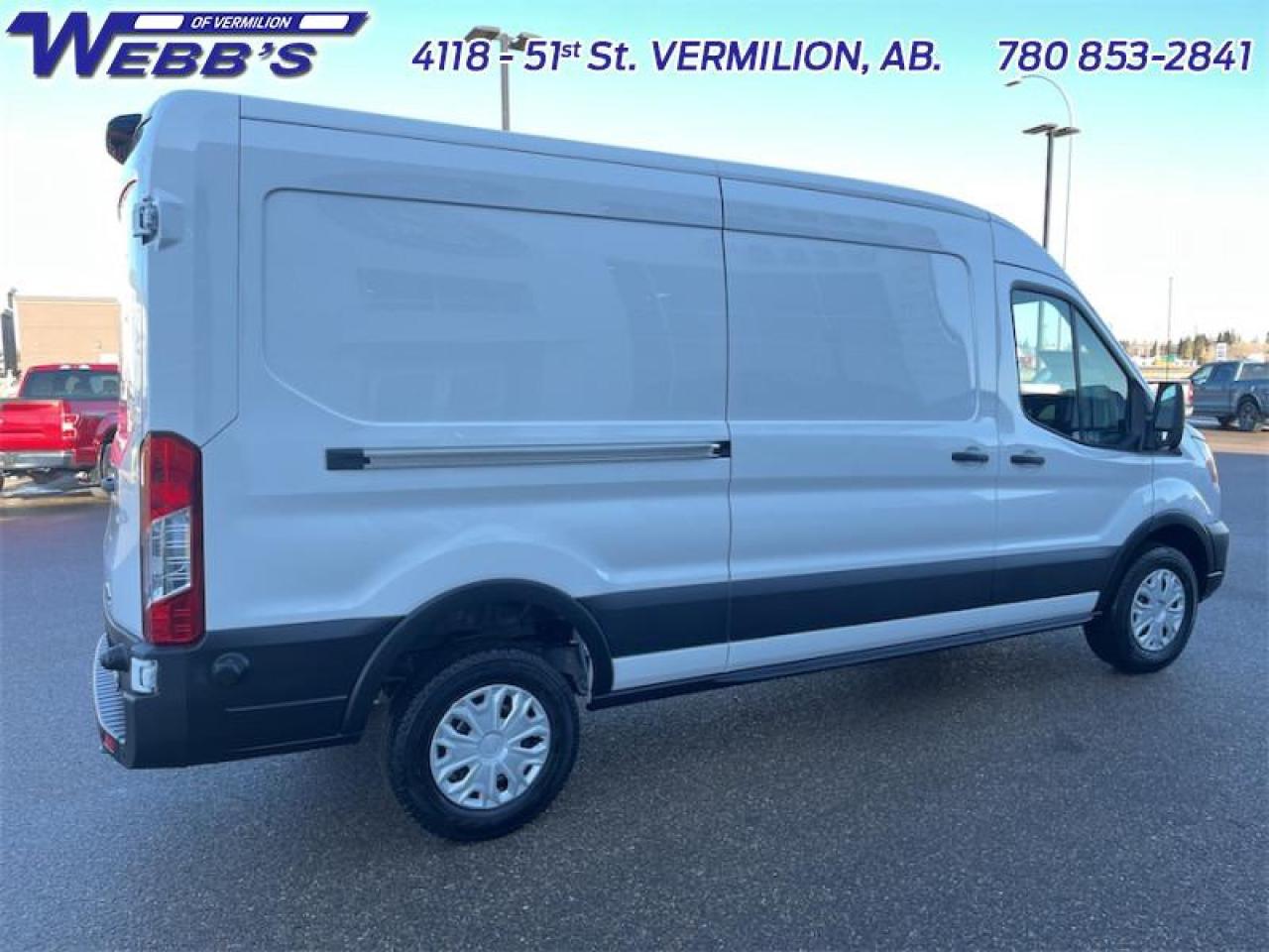 2023 Ford E-Transit Cargo Van BASE Photo5