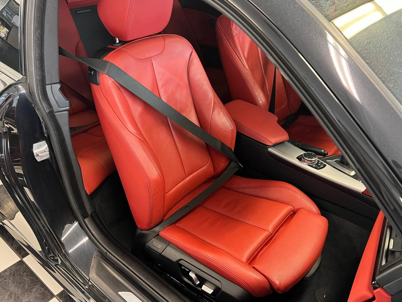 2016 BMW 4 Series 435i TECH Xdrive+Red Leather+GPS+CLEAN CARFAX - Photo #22