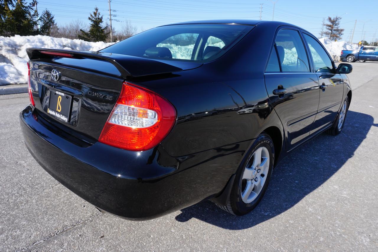 2004 Toyota Camry RARE / 1 OWNER / 5 SPD MANUAL / NEW CLUTCH /LOADED Photo3