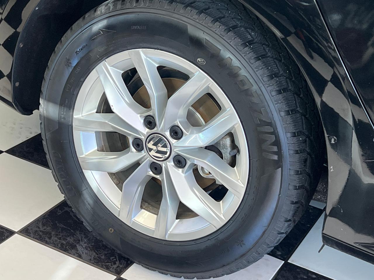 2016 Volkswagen Passat Trendline+Camera+ApplePlay+CLEAN CARFAX Photo54