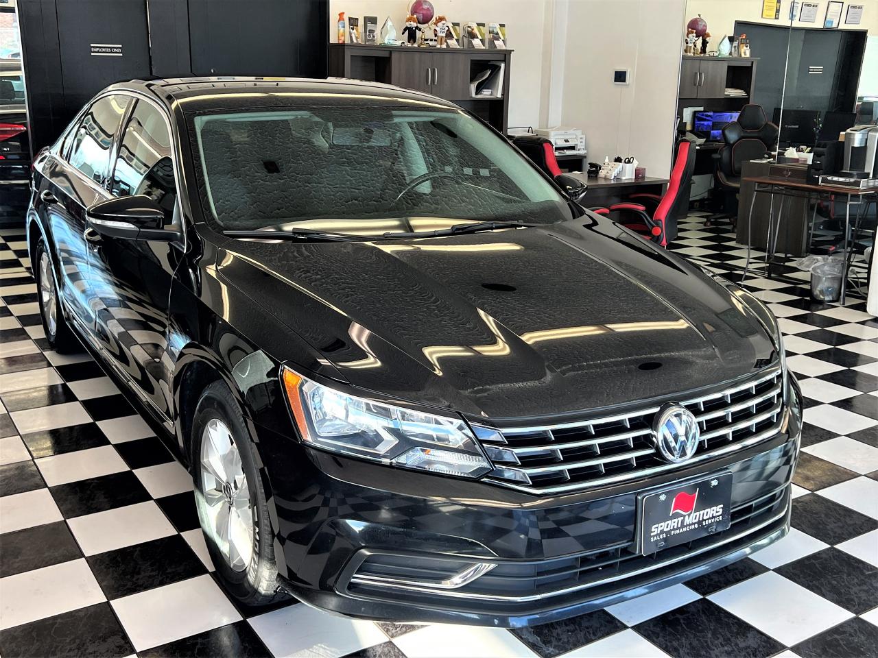 2016 Volkswagen Passat Trendline+Camera+ApplePlay+CLEAN CARFAX Photo5