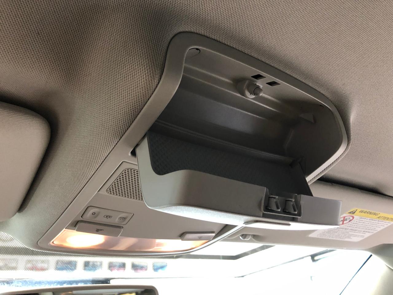 2016 Volkswagen Passat Trendline+Camera+ApplePlay+CLEAN CARFAX - Photo #44