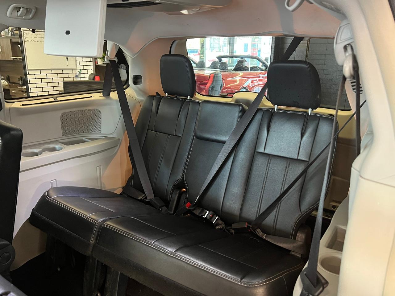 2015 Dodge Grand Caravan PENDING!Crew Plus+DVDs+PowerDoors+Camera+ - Photo #29