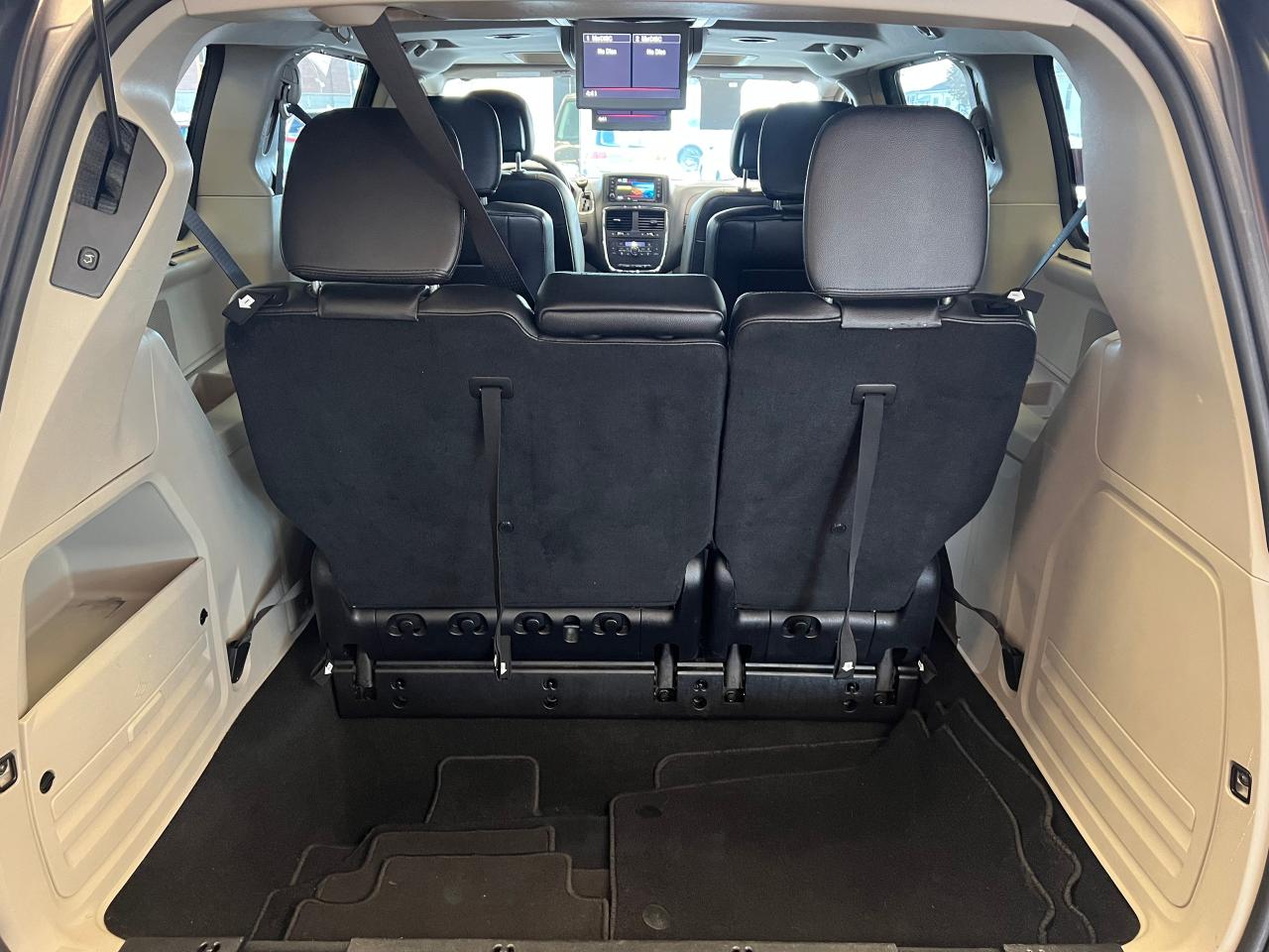 2015 Dodge Grand Caravan PENDING!Crew Plus+DVDs+PowerDoors+Camera+ - Photo #30