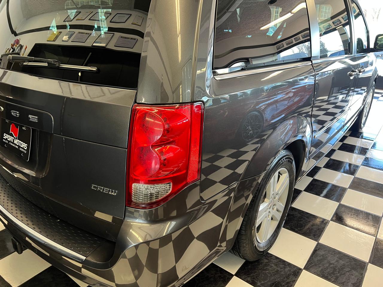 2015 Dodge Grand Caravan PENDING!Crew Plus+DVDs+PowerDoors+Camera+ - Photo #44
