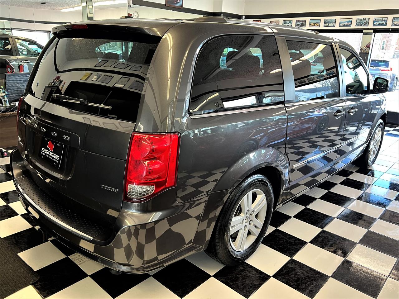 2015 Dodge Grand Caravan PENDING!Crew Plus+DVDs+PowerDoors+Camera+ - Photo #4