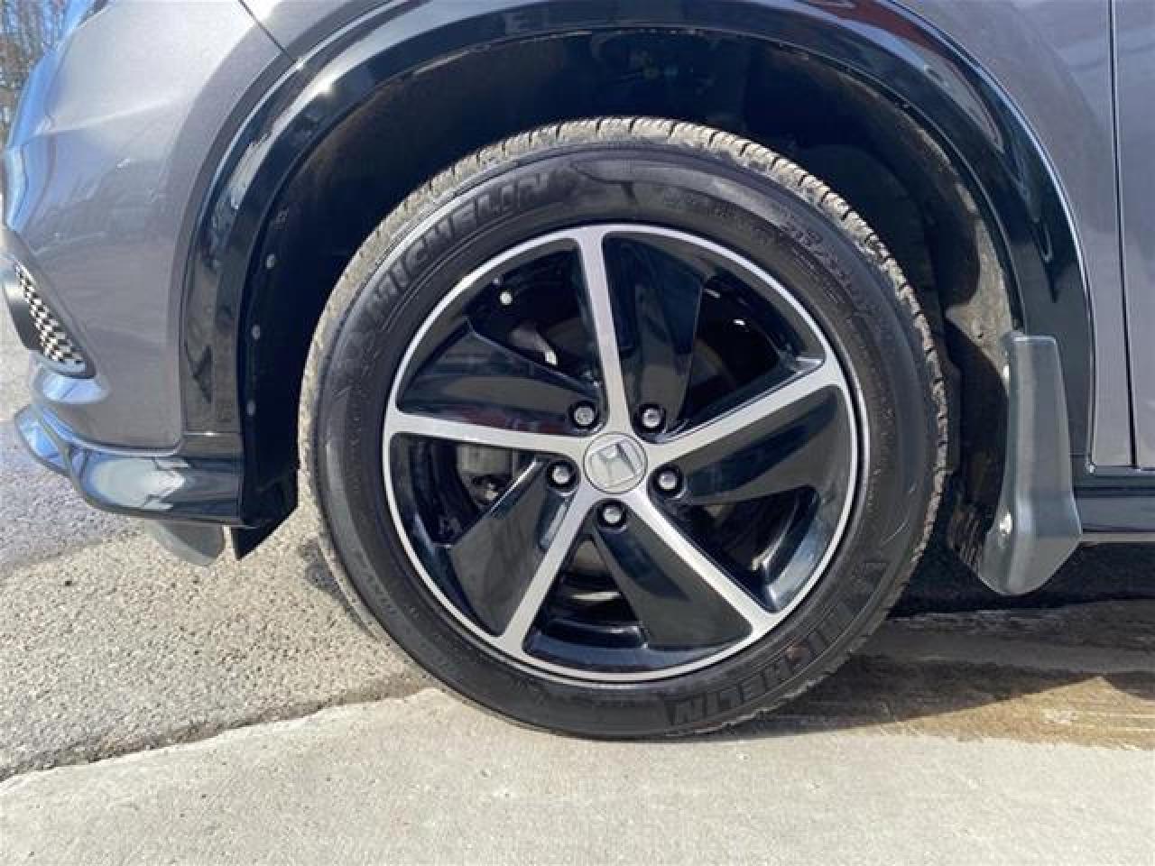 2021 Honda HR-V Sport Photo3