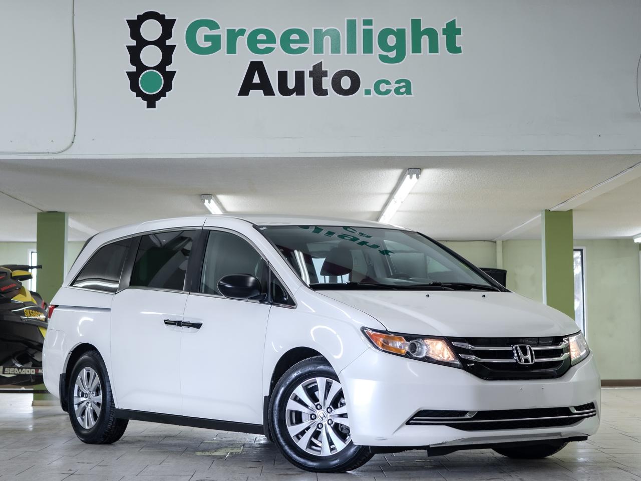 2016 Honda Odyssey SE Photo26