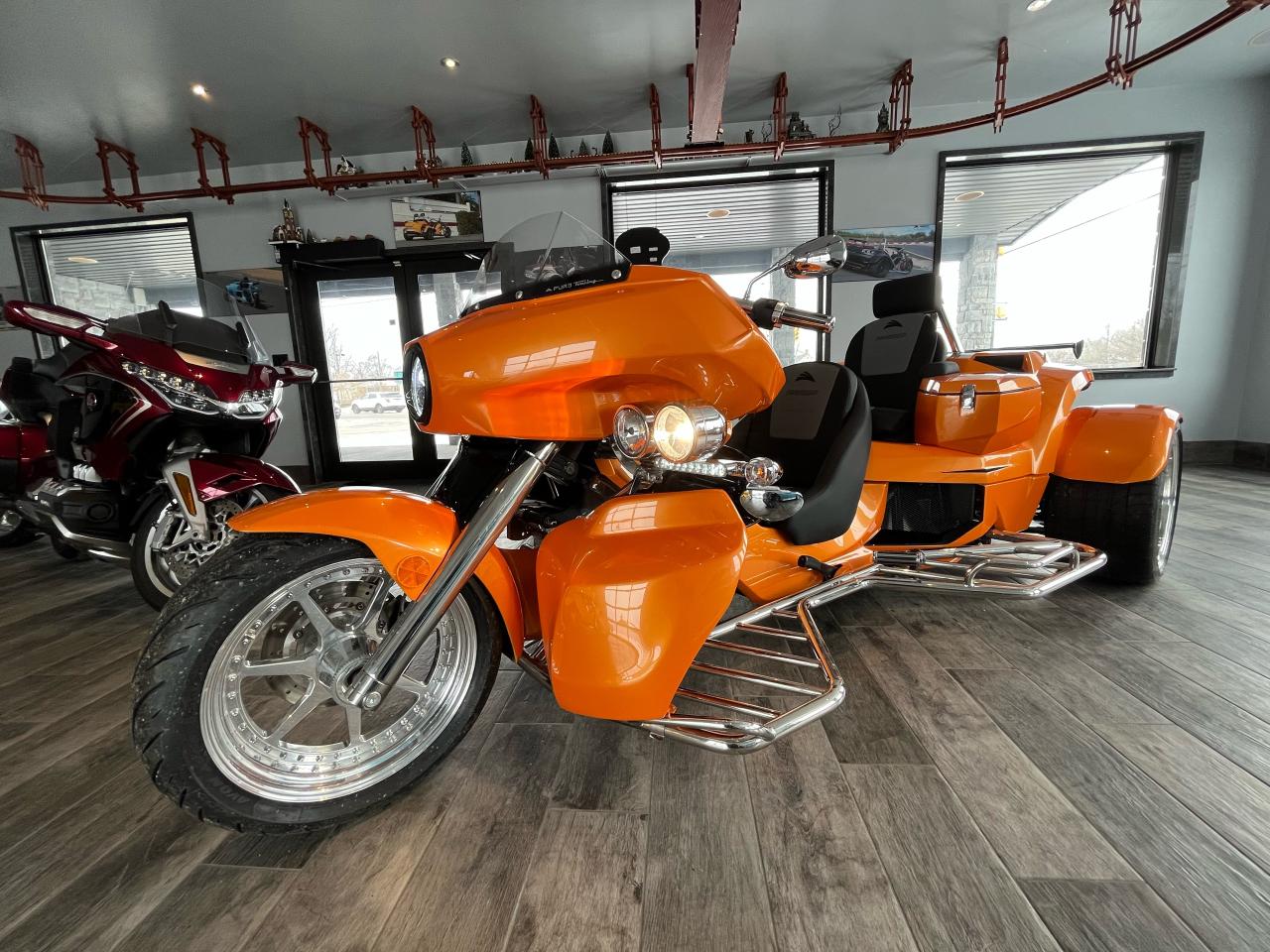 2023 Rewaco PUR3 GT Touring