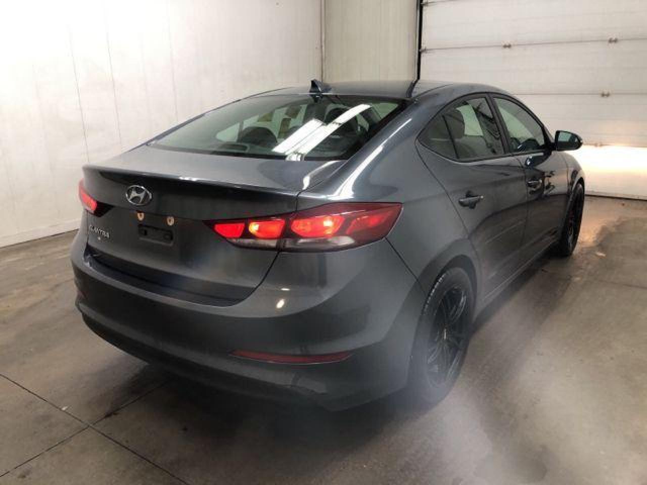 2017 Hyundai Elantra GL