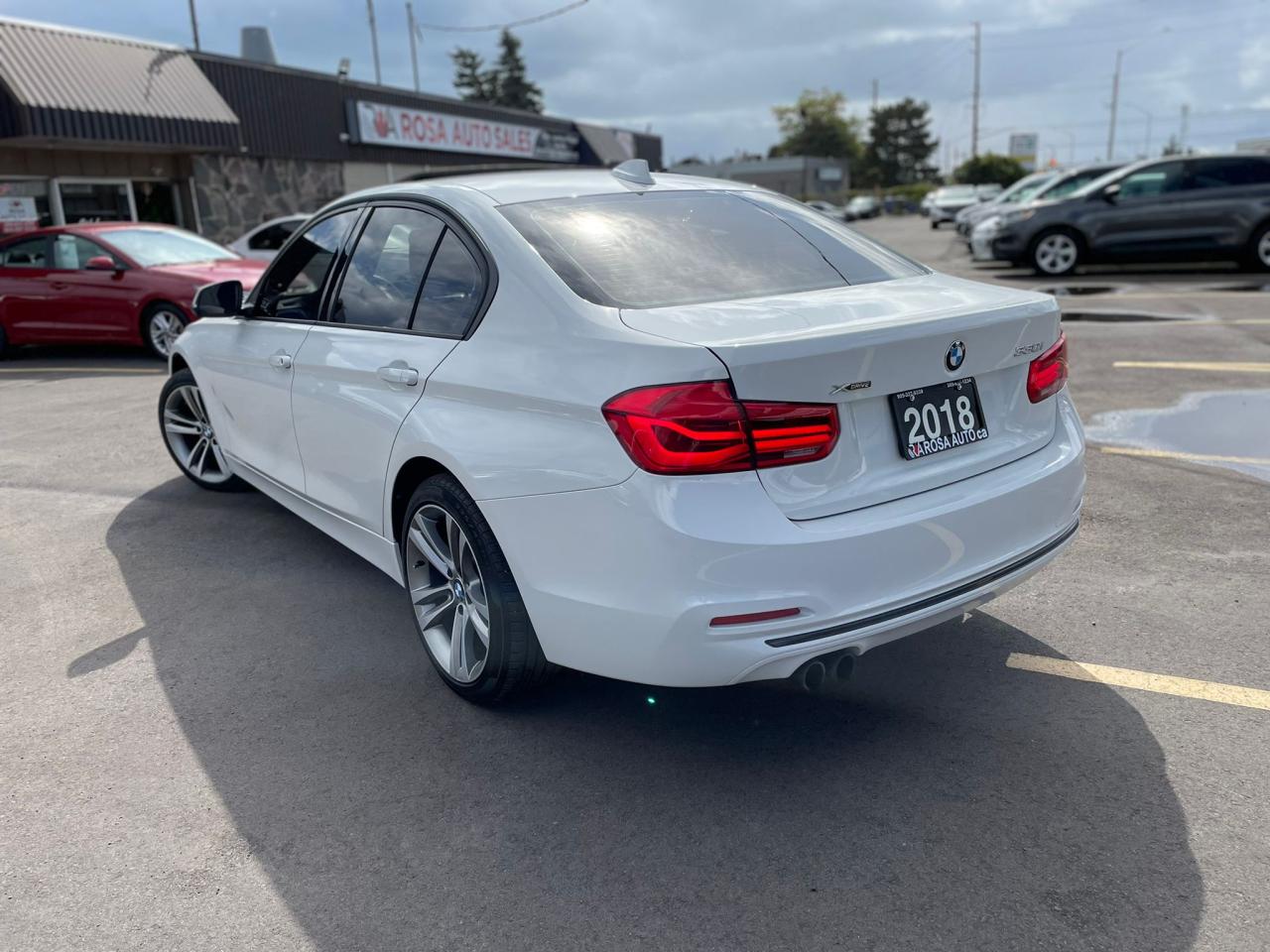 2018 BMW 3 Series 330i xDrive RED LEATHER NO ACCIDENT NAVIGATION CAM - Photo #10