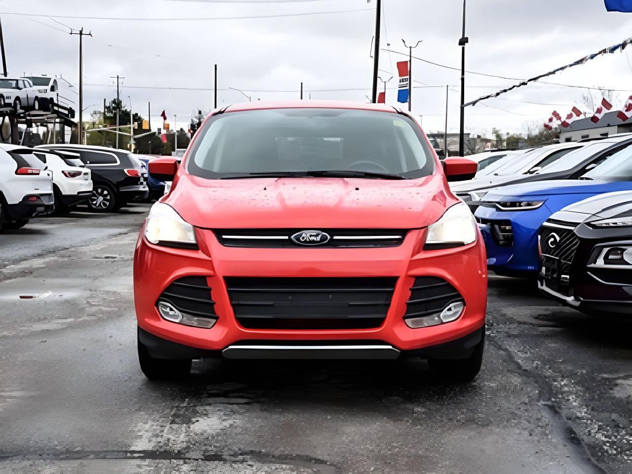 Used 2013 Ford Escape 4WD SE CERTIFIED CLEAN SUV WE FINANCE ALL CREDIT for sale in London, ON