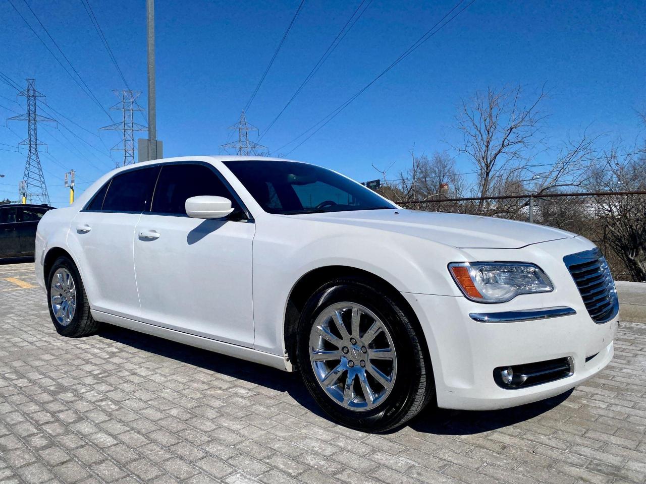 2013 Chrysler 300 Touring 