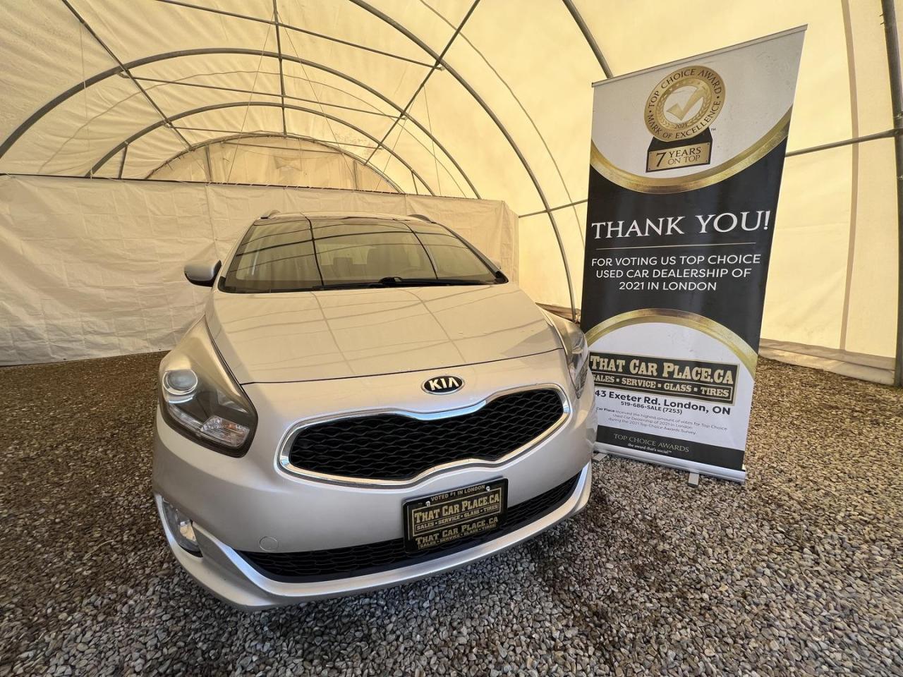 Used 2015 Kia Rondo FX for sale in London, ON