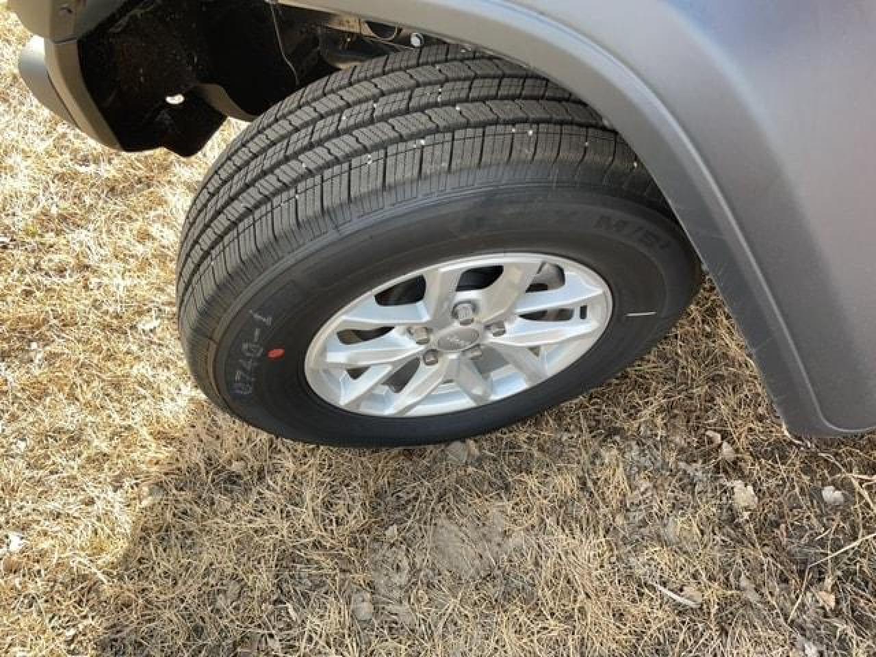 2023 Jeep Wrangler 4-Door Sport S Photo2