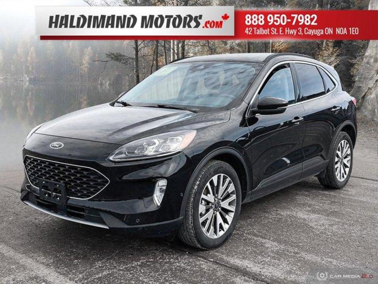 Used 2020 Ford Escape Titanium Hybrid for sale in Cayuga, ON