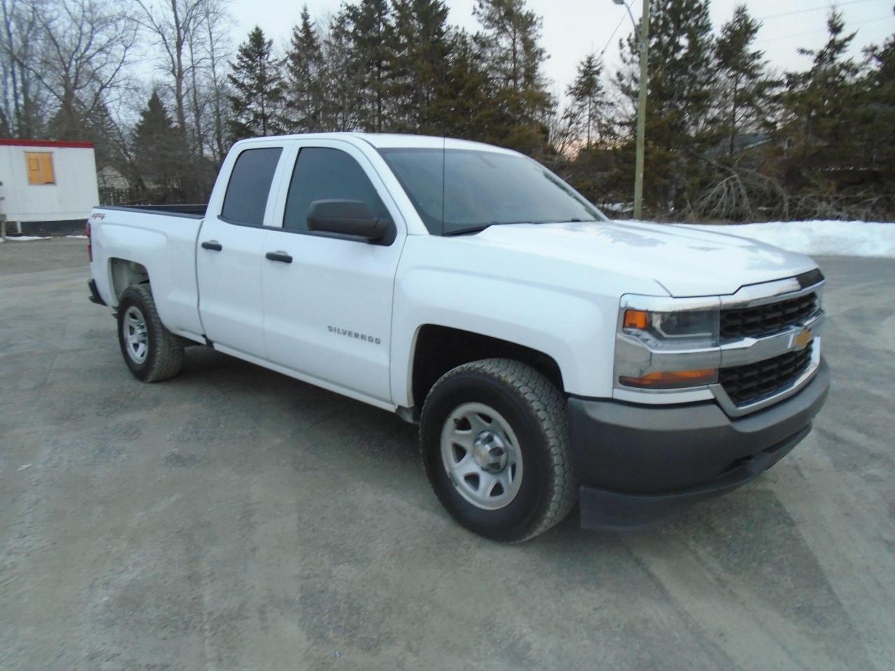 Used 2019 Chevrolet Silverado DOUBLE CAB 4X4 for sale in Beaverton, ON
