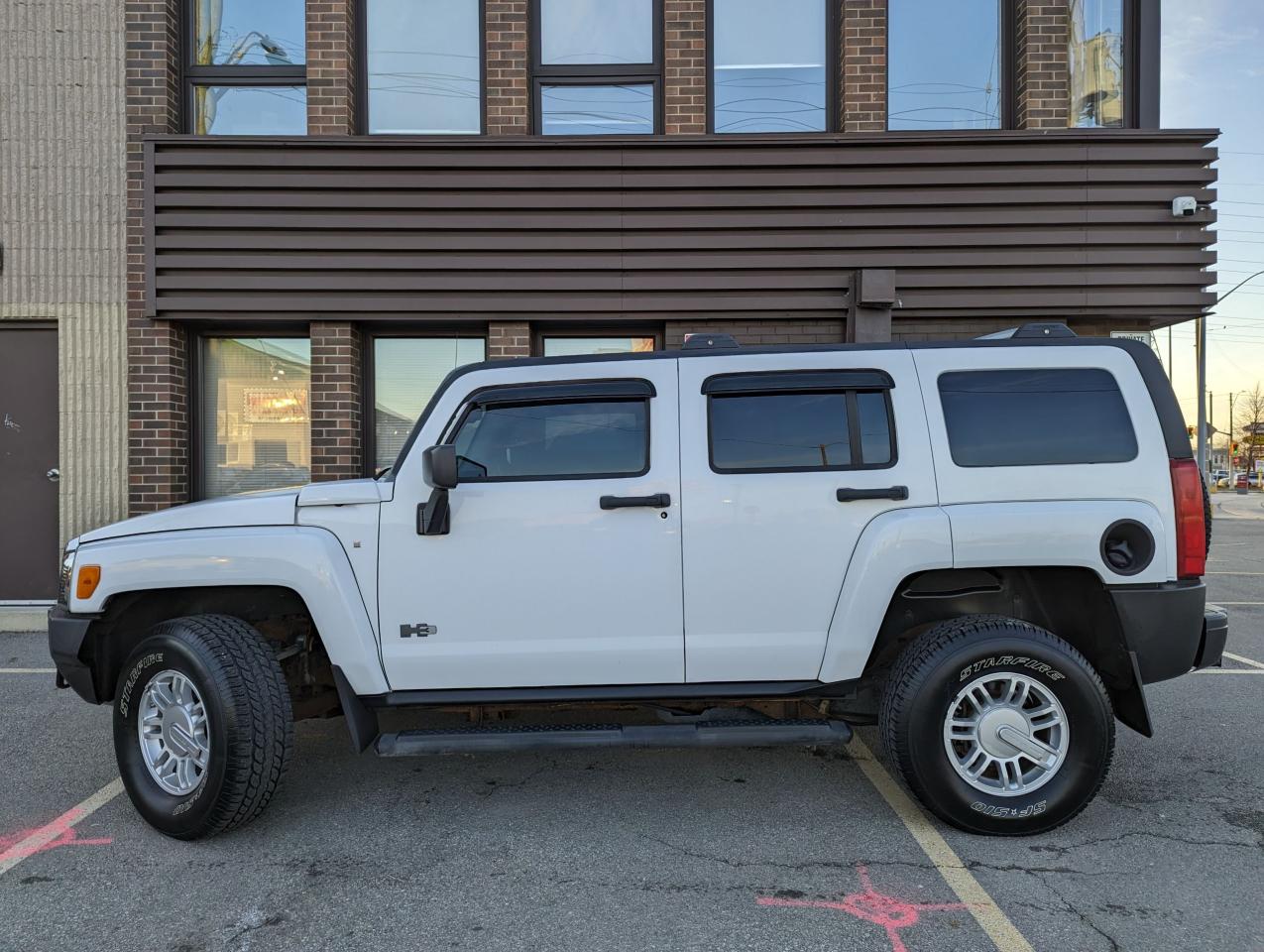 2008 Hummer H3 *Immaculate Condition/Drives Like New/Low kms* - Photo #5