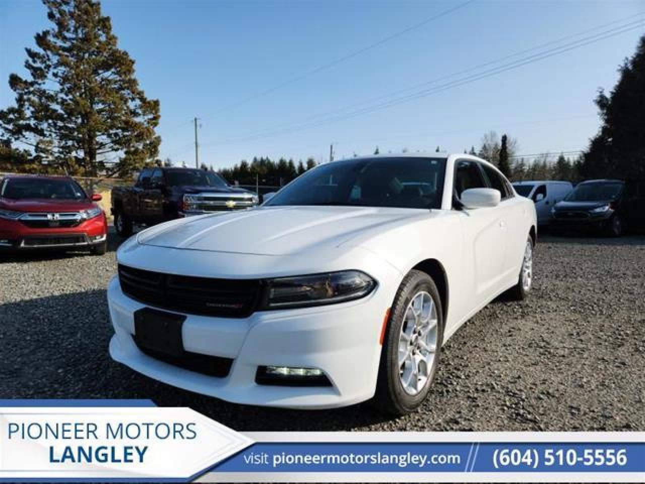 Used 2017 Dodge Charger SXT  - Bluetooth -  Heated Seats for sale in Langley, BC